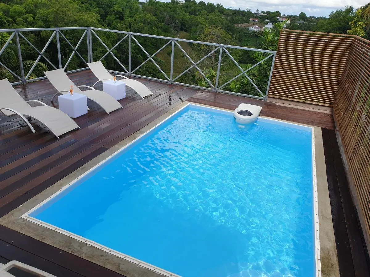 Coin De Paradis Cosy En Guadeloupe Avec Piscine Privee Deshauteurs